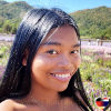 Dieses Portrait-Foto zeigt die Thaifrau Wi. Klick hier für Details und ein großes Bild von ihr.